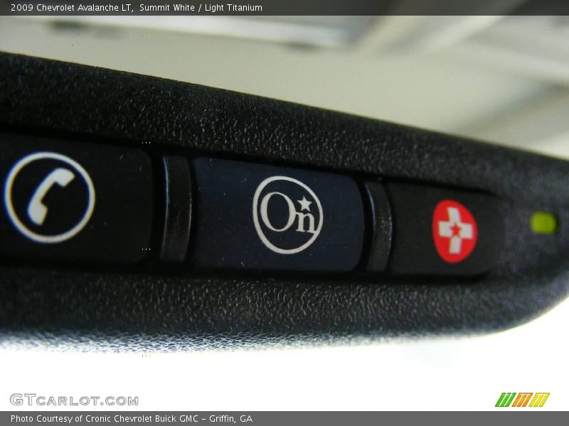 Summit White / Light Titanium 2009 Chevrolet Avalanche LT