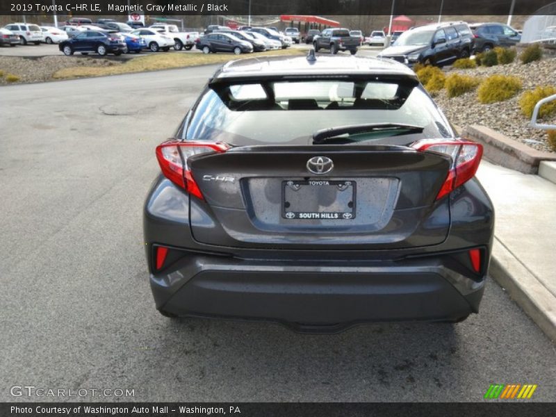 Magnetic Gray Metallic / Black 2019 Toyota C-HR LE