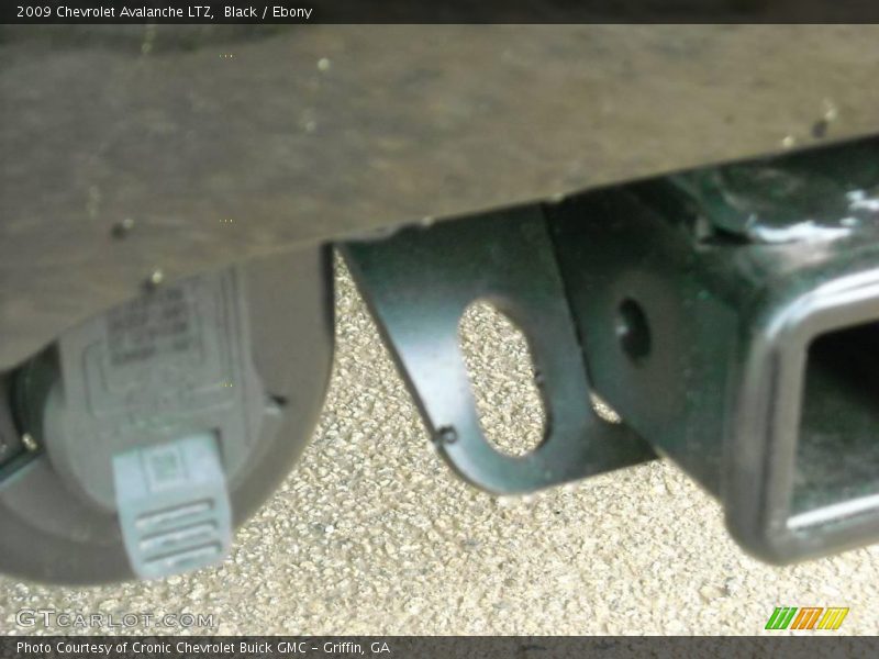 Black / Ebony 2009 Chevrolet Avalanche LTZ