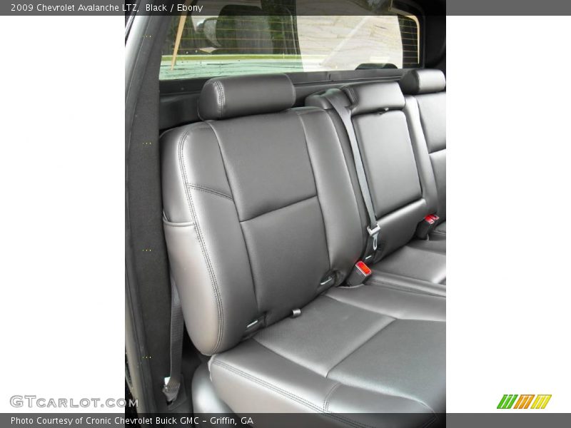 Black / Ebony 2009 Chevrolet Avalanche LTZ