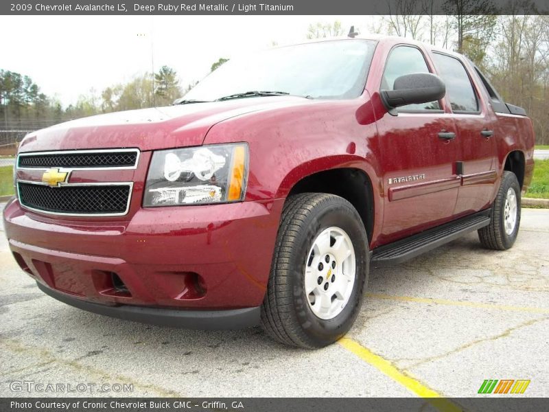 Deep Ruby Red Metallic / Light Titanium 2009 Chevrolet Avalanche LS
