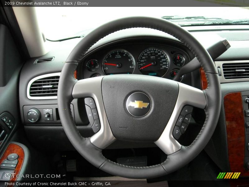 Black / Ebony 2009 Chevrolet Avalanche LTZ