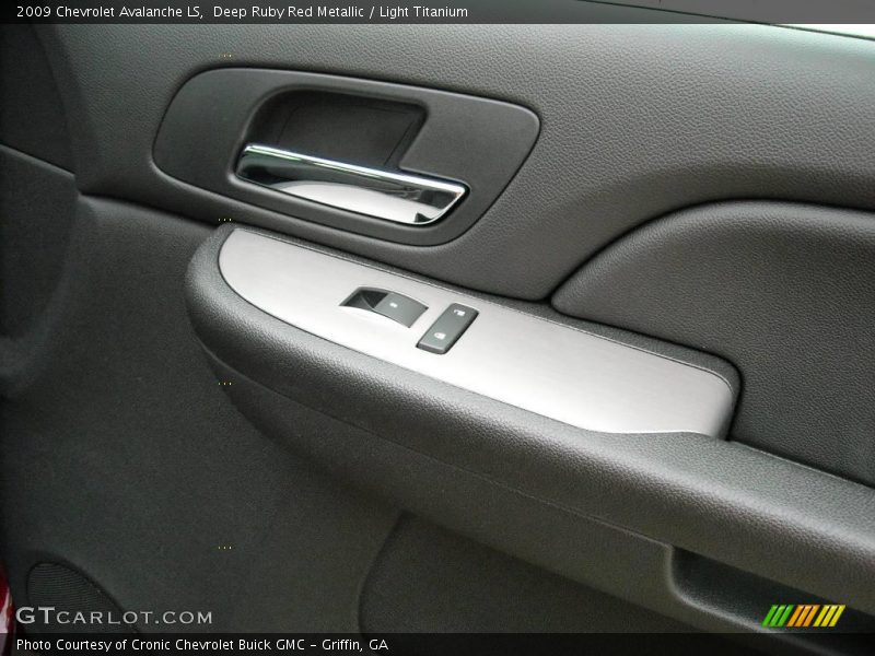 Deep Ruby Red Metallic / Light Titanium 2009 Chevrolet Avalanche LS