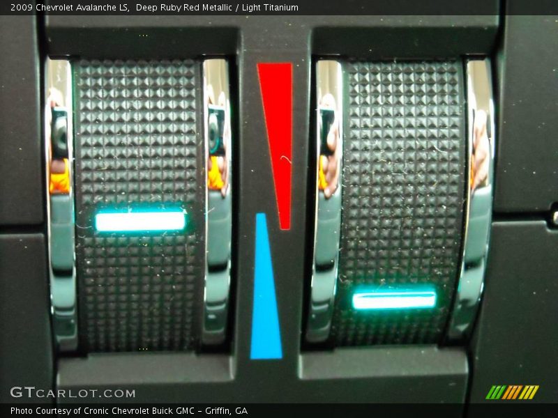 Deep Ruby Red Metallic / Light Titanium 2009 Chevrolet Avalanche LS