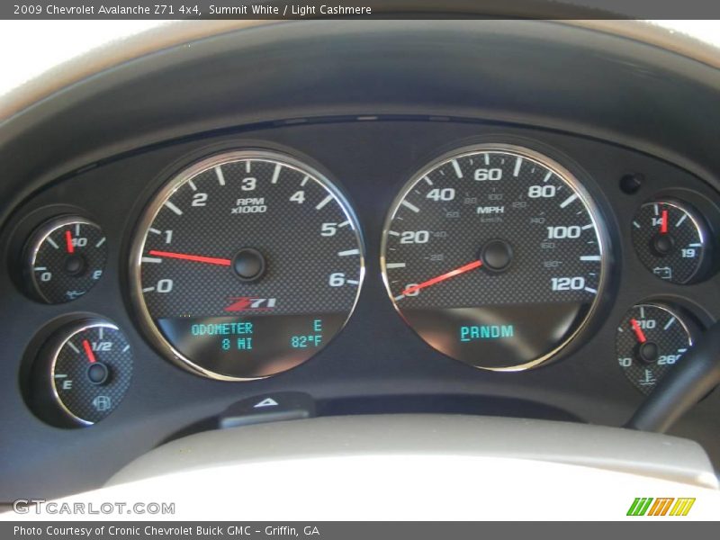 Summit White / Light Cashmere 2009 Chevrolet Avalanche Z71 4x4