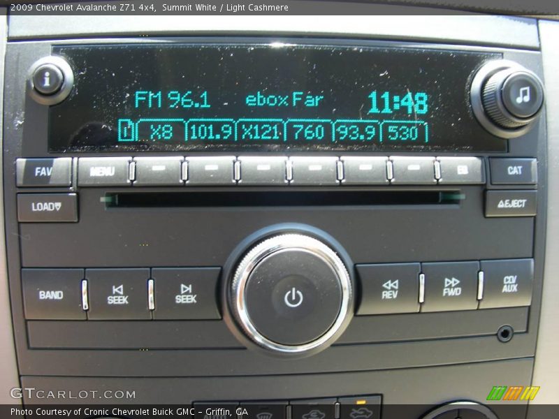 Summit White / Light Cashmere 2009 Chevrolet Avalanche Z71 4x4