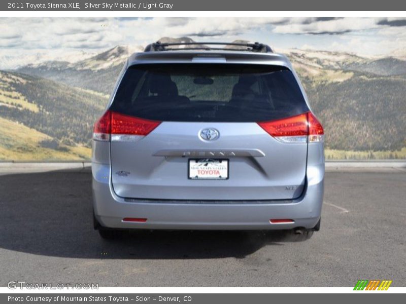 Silver Sky Metallic / Light Gray 2011 Toyota Sienna XLE