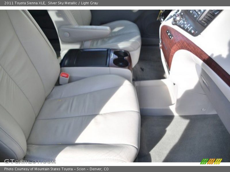 Silver Sky Metallic / Light Gray 2011 Toyota Sienna XLE