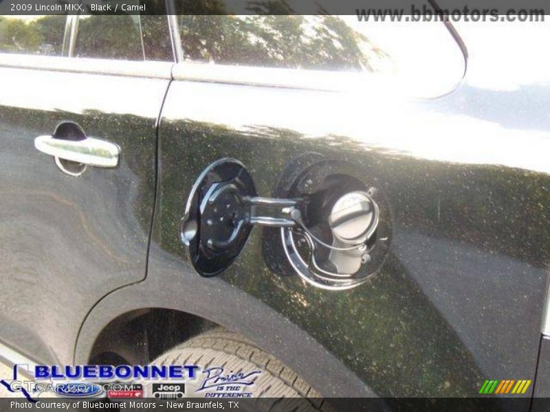 Black / Camel 2009 Lincoln MKX