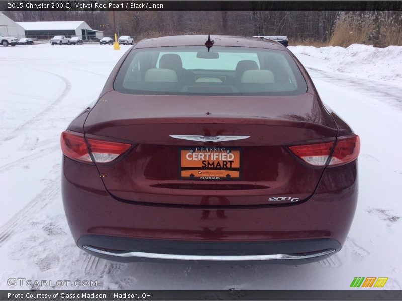 Velvet Red Pearl / Black/Linen 2015 Chrysler 200 C