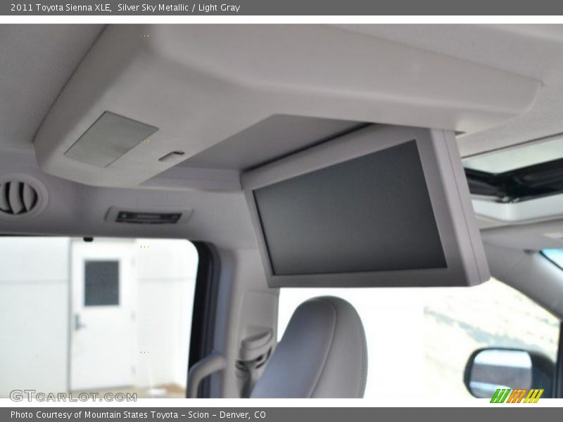 Silver Sky Metallic / Light Gray 2011 Toyota Sienna XLE