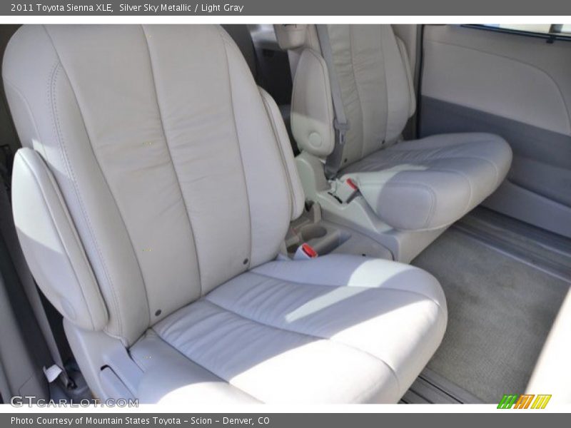 Silver Sky Metallic / Light Gray 2011 Toyota Sienna XLE