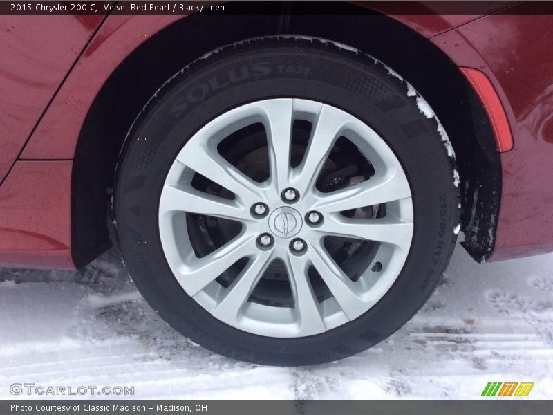 Velvet Red Pearl / Black/Linen 2015 Chrysler 200 C