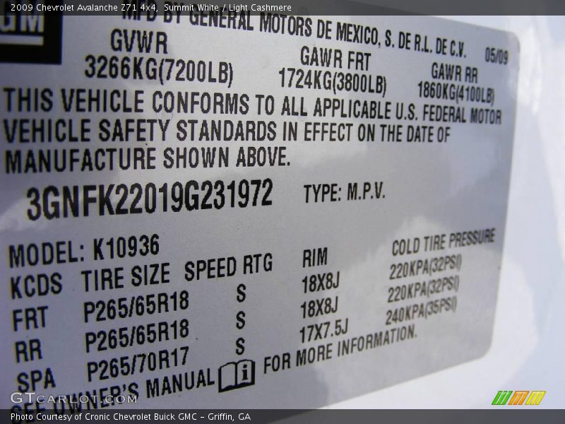 Summit White / Light Cashmere 2009 Chevrolet Avalanche Z71 4x4