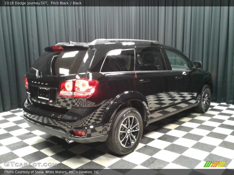 Pitch Black / Black 2018 Dodge Journey SXT
