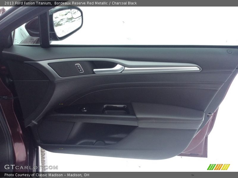 Bordeaux Reserve Red Metallic / Charcoal Black 2013 Ford Fusion Titanium