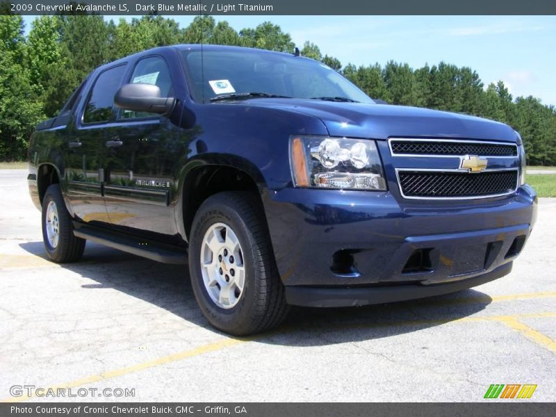 Dark Blue Metallic / Light Titanium 2009 Chevrolet Avalanche LS