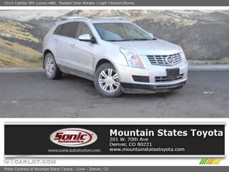 Radiant Silver Metallic / Light Titanium/Ebony 2014 Cadillac SRX Luxury AWD