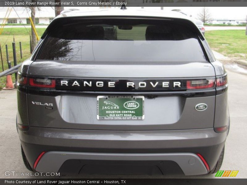 Corris Grey Metallic / Ebony 2019 Land Rover Range Rover Velar S