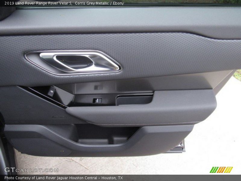 Corris Grey Metallic / Ebony 2019 Land Rover Range Rover Velar S