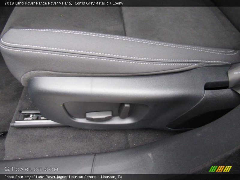Corris Grey Metallic / Ebony 2019 Land Rover Range Rover Velar S