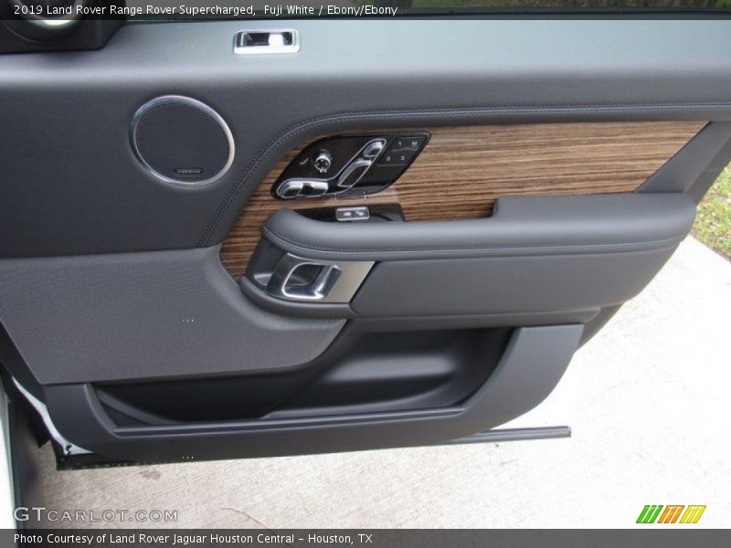 Fuji White / Ebony/Ebony 2019 Land Rover Range Rover Supercharged