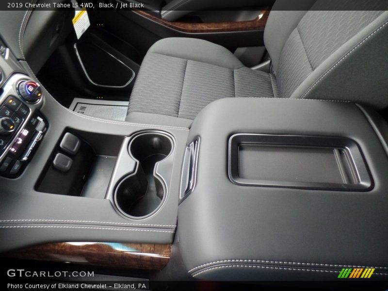Black / Jet Black 2019 Chevrolet Tahoe LS 4WD