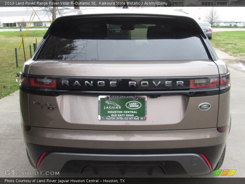 Kaikoura Stone Metallic / Acorn/Ebony 2019 Land Rover Range Rover Velar R-Dynamic SE