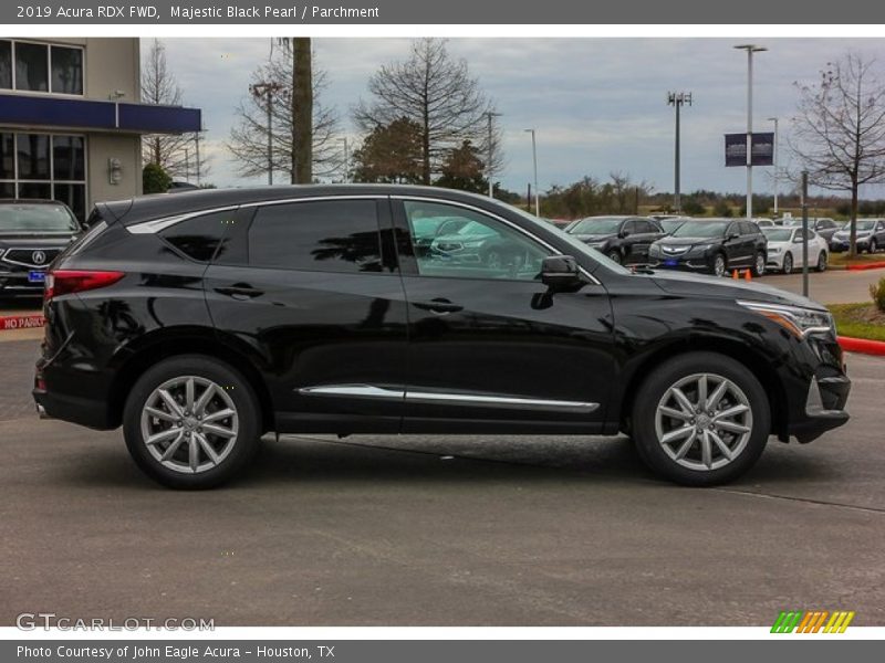 Majestic Black Pearl / Parchment 2019 Acura RDX FWD