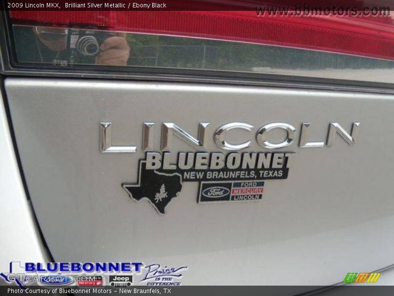 Brilliant Silver Metallic / Ebony Black 2009 Lincoln MKX