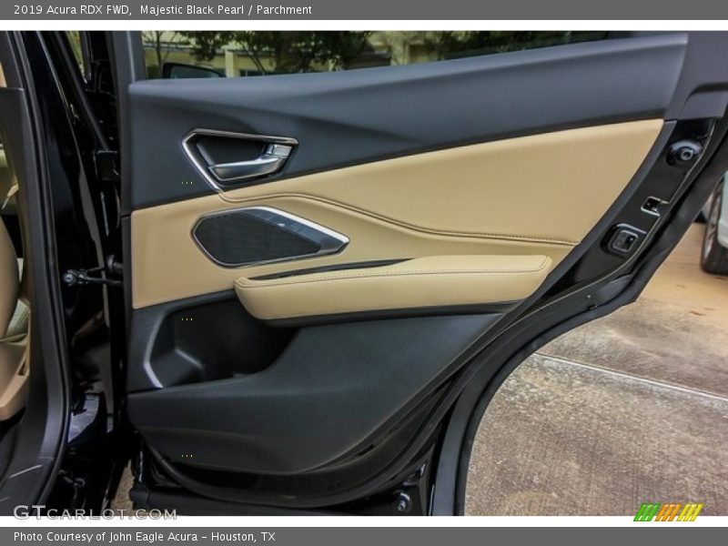 Majestic Black Pearl / Parchment 2019 Acura RDX FWD