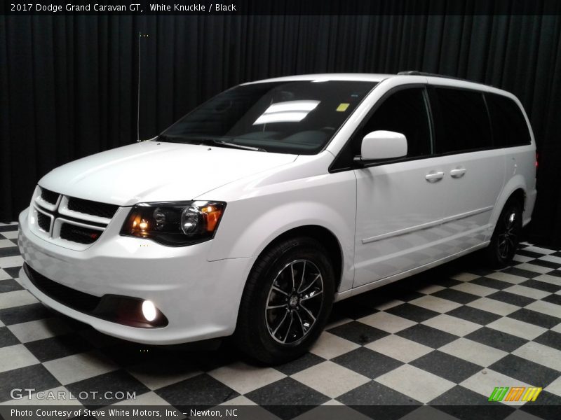 White Knuckle / Black 2017 Dodge Grand Caravan GT