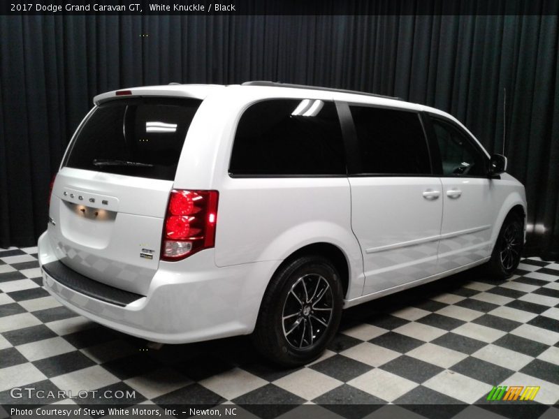 White Knuckle / Black 2017 Dodge Grand Caravan GT