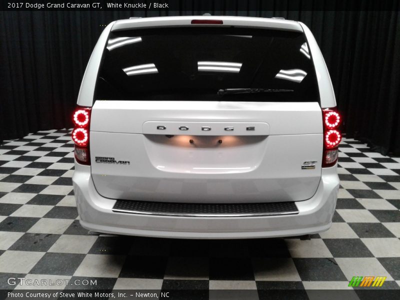 White Knuckle / Black 2017 Dodge Grand Caravan GT