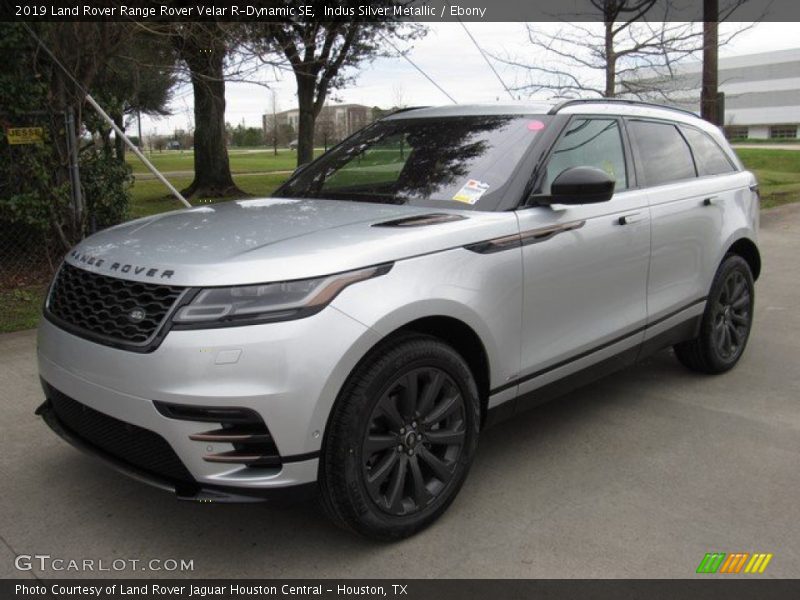 Indus Silver Metallic / Ebony 2019 Land Rover Range Rover Velar R-Dynamic SE