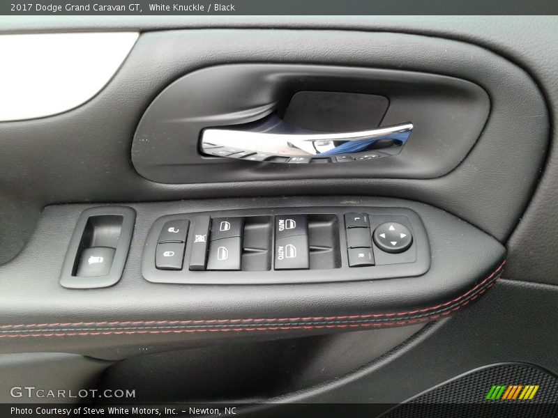 White Knuckle / Black 2017 Dodge Grand Caravan GT