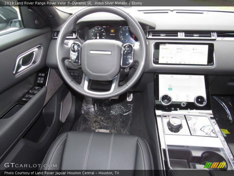 Indus Silver Metallic / Ebony 2019 Land Rover Range Rover Velar R-Dynamic SE