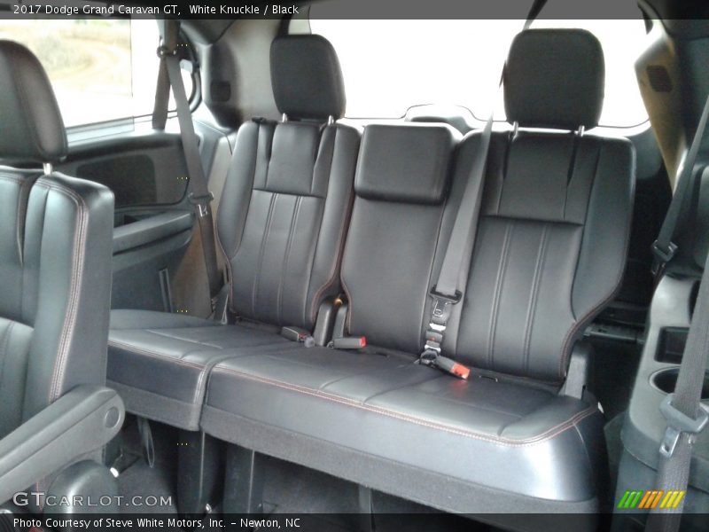White Knuckle / Black 2017 Dodge Grand Caravan GT