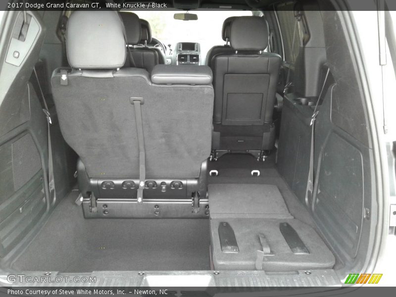 White Knuckle / Black 2017 Dodge Grand Caravan GT