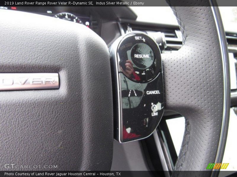 Indus Silver Metallic / Ebony 2019 Land Rover Range Rover Velar R-Dynamic SE