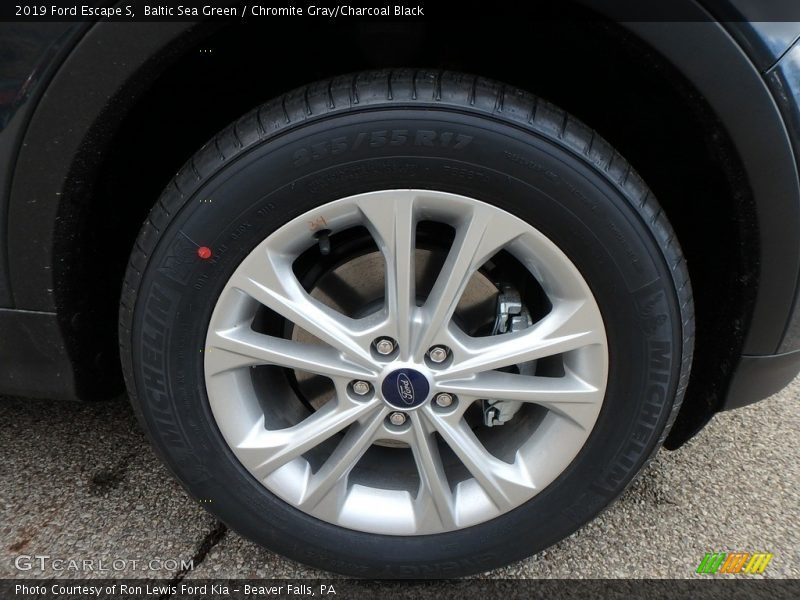 Baltic Sea Green / Chromite Gray/Charcoal Black 2019 Ford Escape S
