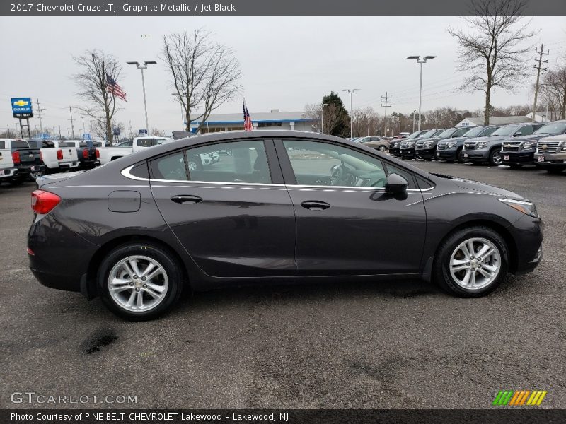 Graphite Metallic / Jet Black 2017 Chevrolet Cruze LT