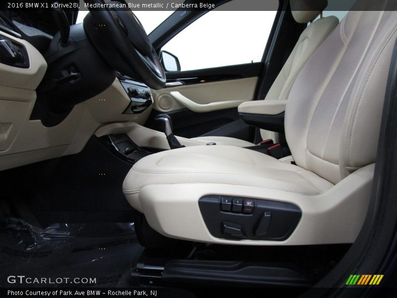Mediterranean Blue metallic / Canberra Beige 2016 BMW X1 xDrive28i