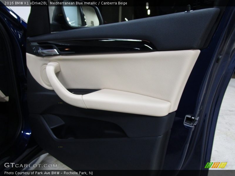 Mediterranean Blue metallic / Canberra Beige 2016 BMW X1 xDrive28i