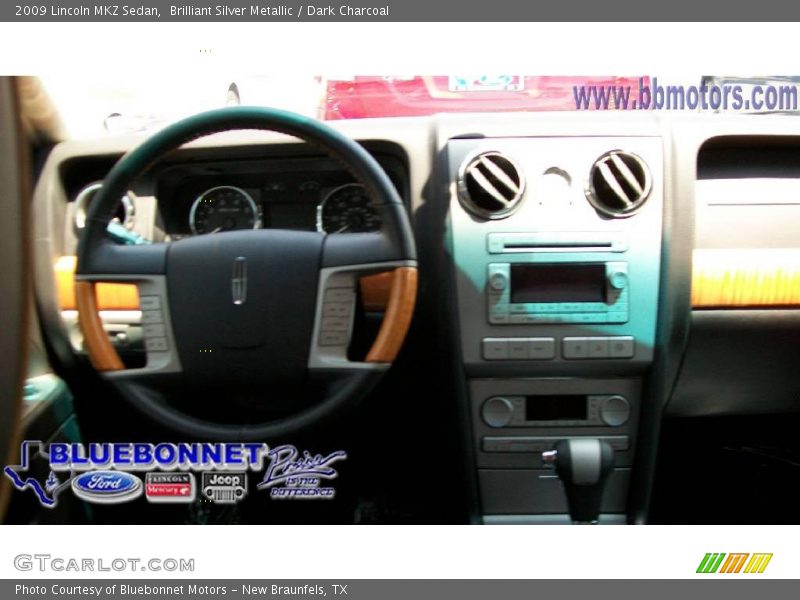 Brilliant Silver Metallic / Dark Charcoal 2009 Lincoln MKZ Sedan