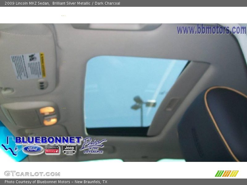 Brilliant Silver Metallic / Dark Charcoal 2009 Lincoln MKZ Sedan
