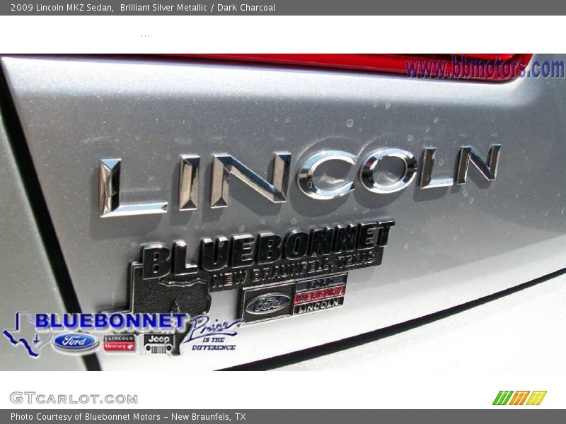 Brilliant Silver Metallic / Dark Charcoal 2009 Lincoln MKZ Sedan
