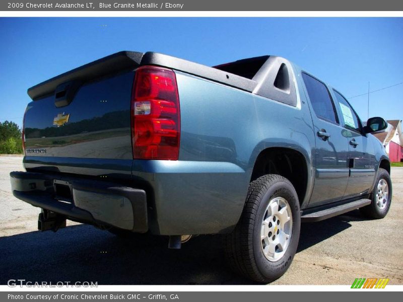 Blue Granite Metallic / Ebony 2009 Chevrolet Avalanche LT
