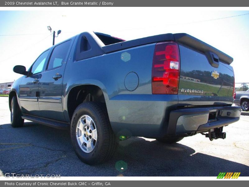 Blue Granite Metallic / Ebony 2009 Chevrolet Avalanche LT