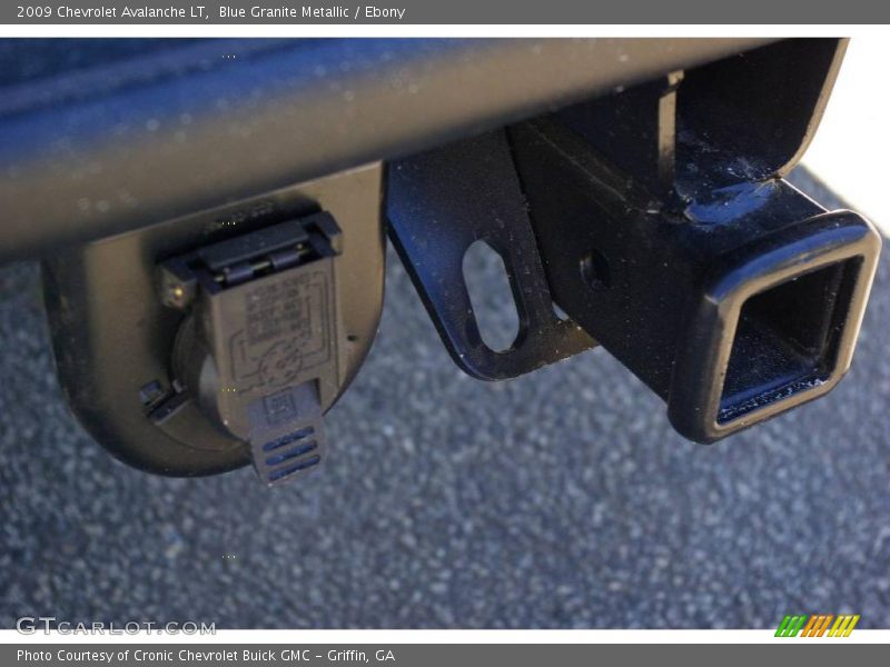 Blue Granite Metallic / Ebony 2009 Chevrolet Avalanche LT